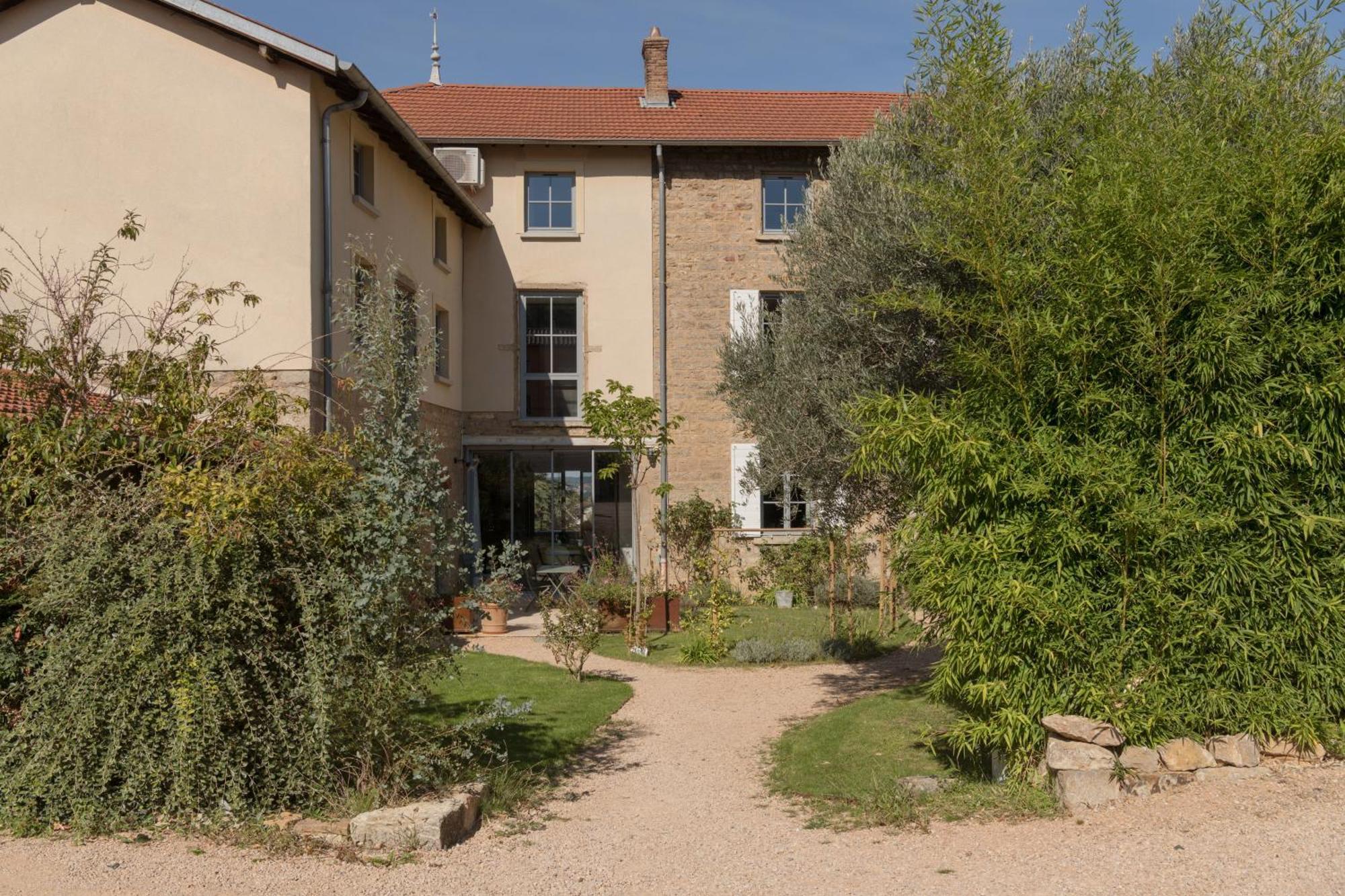 La Maison Des Monts D'Or Saint-Germain-au-Mont-d'Or Bagian luar foto